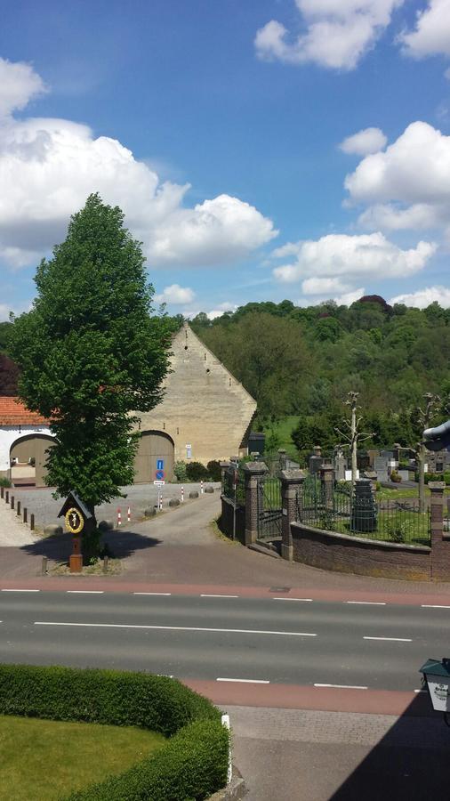 B&B Hotel Gasthoeve Het Valkennest Oud-Valkenburg Exteriér fotografie